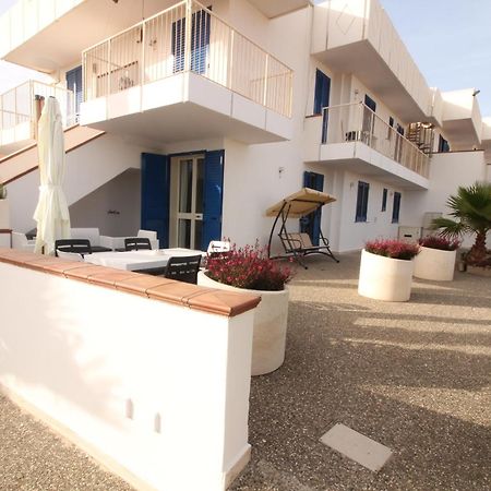 Residence Mare Azzurro ตอร์เร ซาน จิโอวานนิ อูเจนโต ภายนอก รูปภาพ