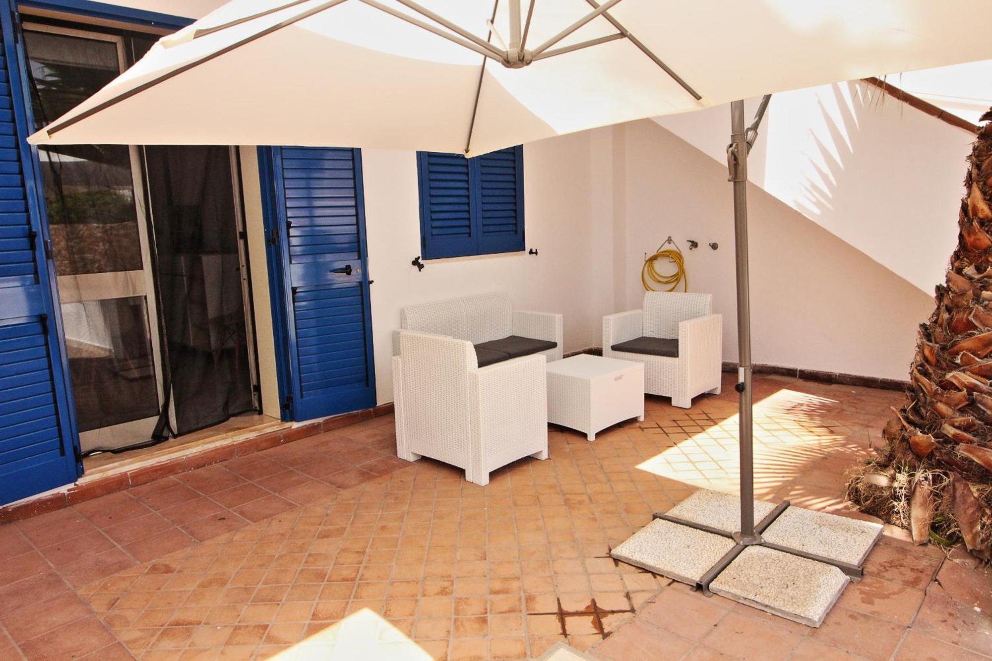 Residence Mare Azzurro ตอร์เร ซาน จิโอวานนิ อูเจนโต ภายนอก รูปภาพ