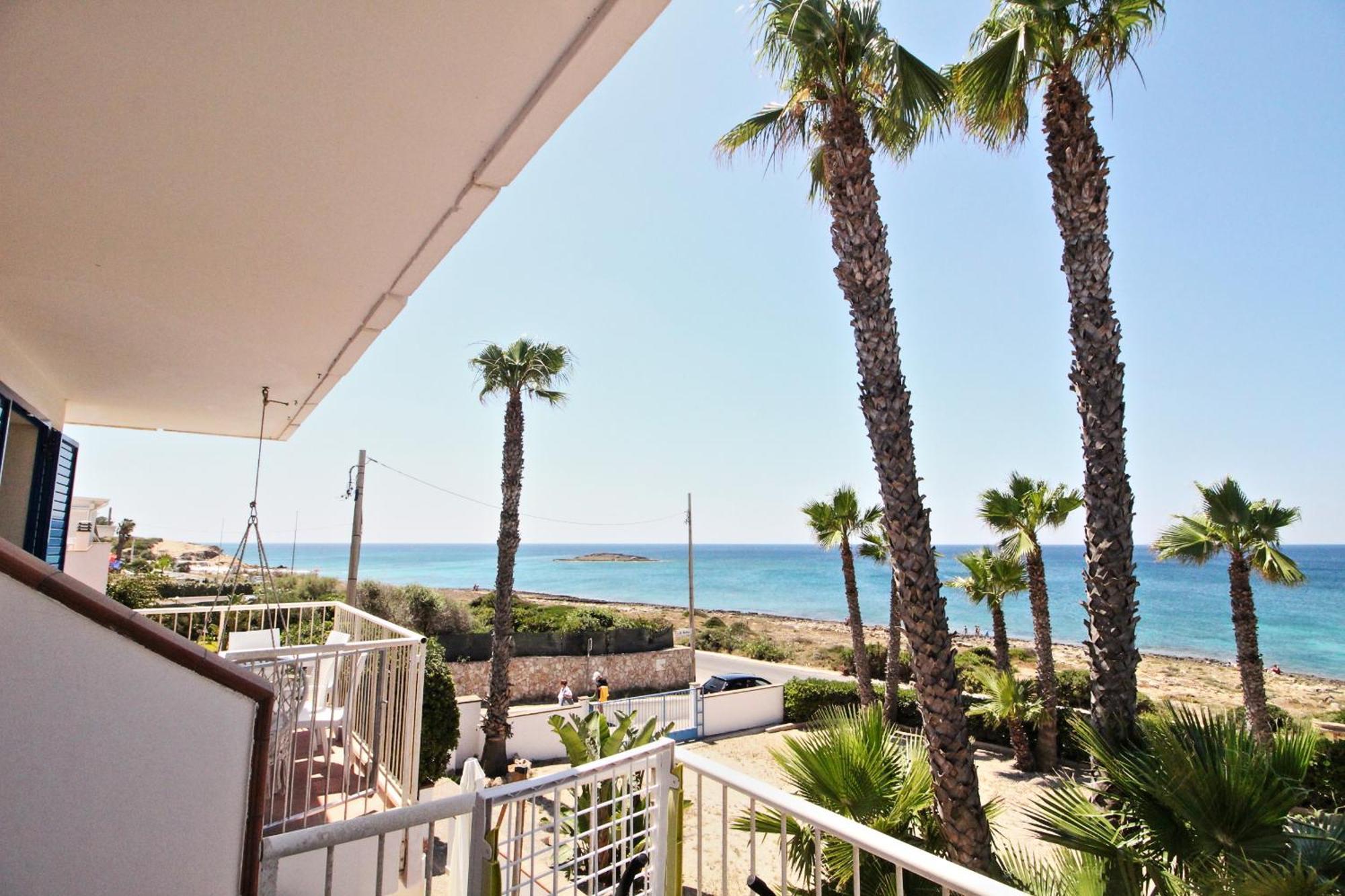 Residence Mare Azzurro ตอร์เร ซาน จิโอวานนิ อูเจนโต ภายนอก รูปภาพ