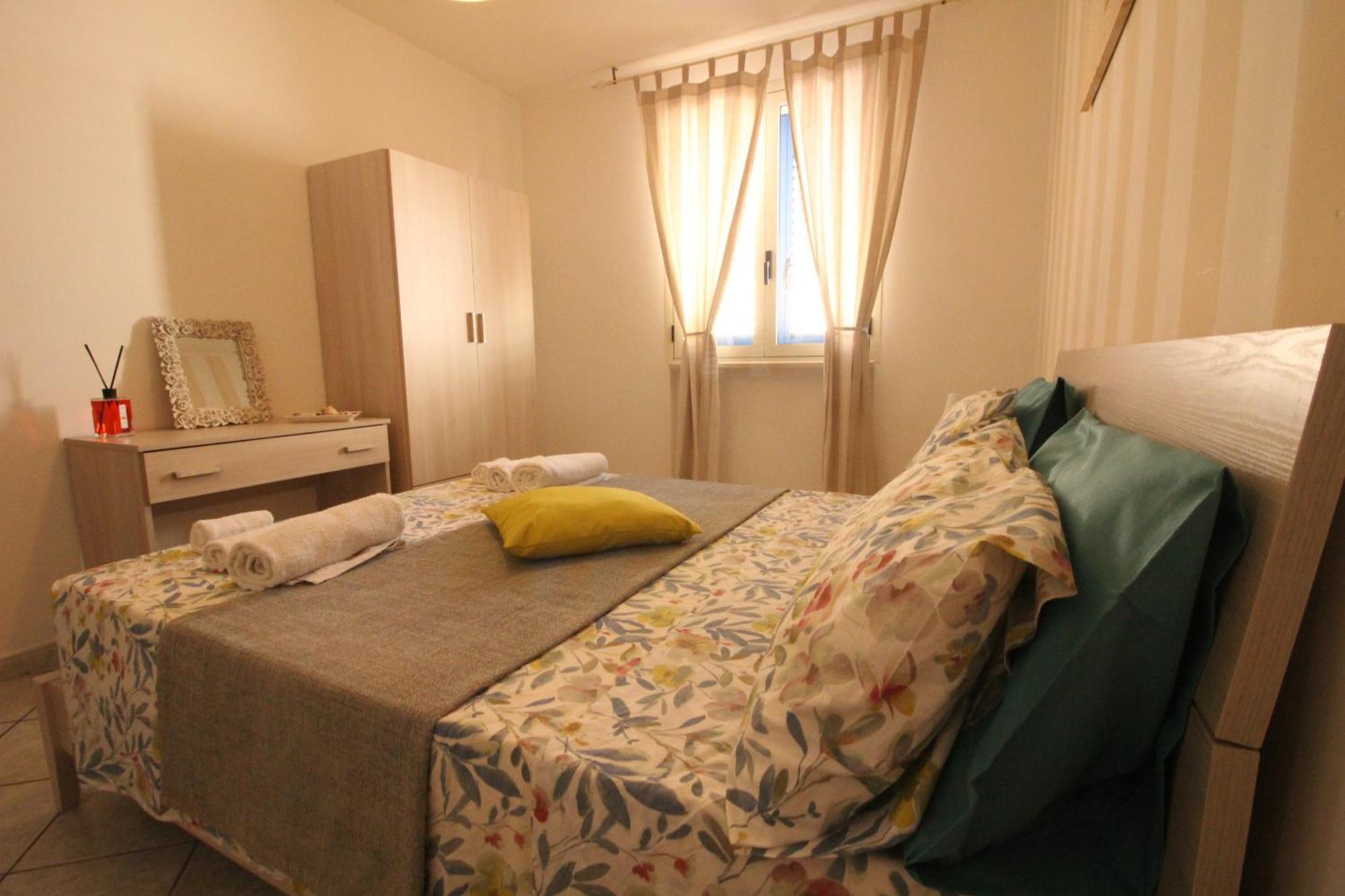 Residence Mare Azzurro ตอร์เร ซาน จิโอวานนิ อูเจนโต ภายนอก รูปภาพ