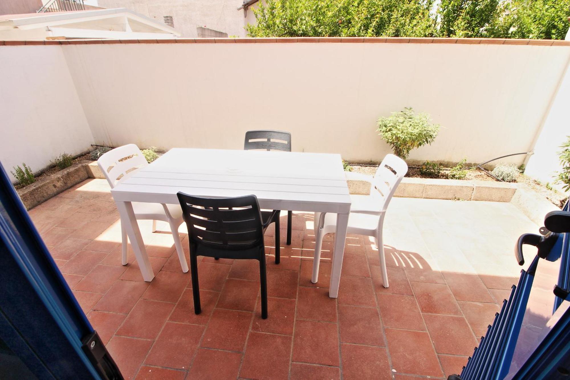 Residence Mare Azzurro ตอร์เร ซาน จิโอวานนิ อูเจนโต ภายนอก รูปภาพ